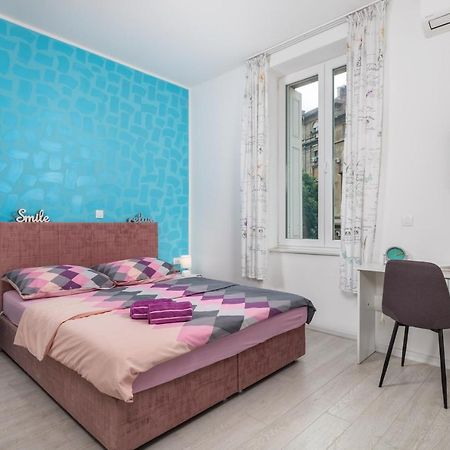 Studio Apartments Fran'S ริเยกา ภายนอก รูปภาพ