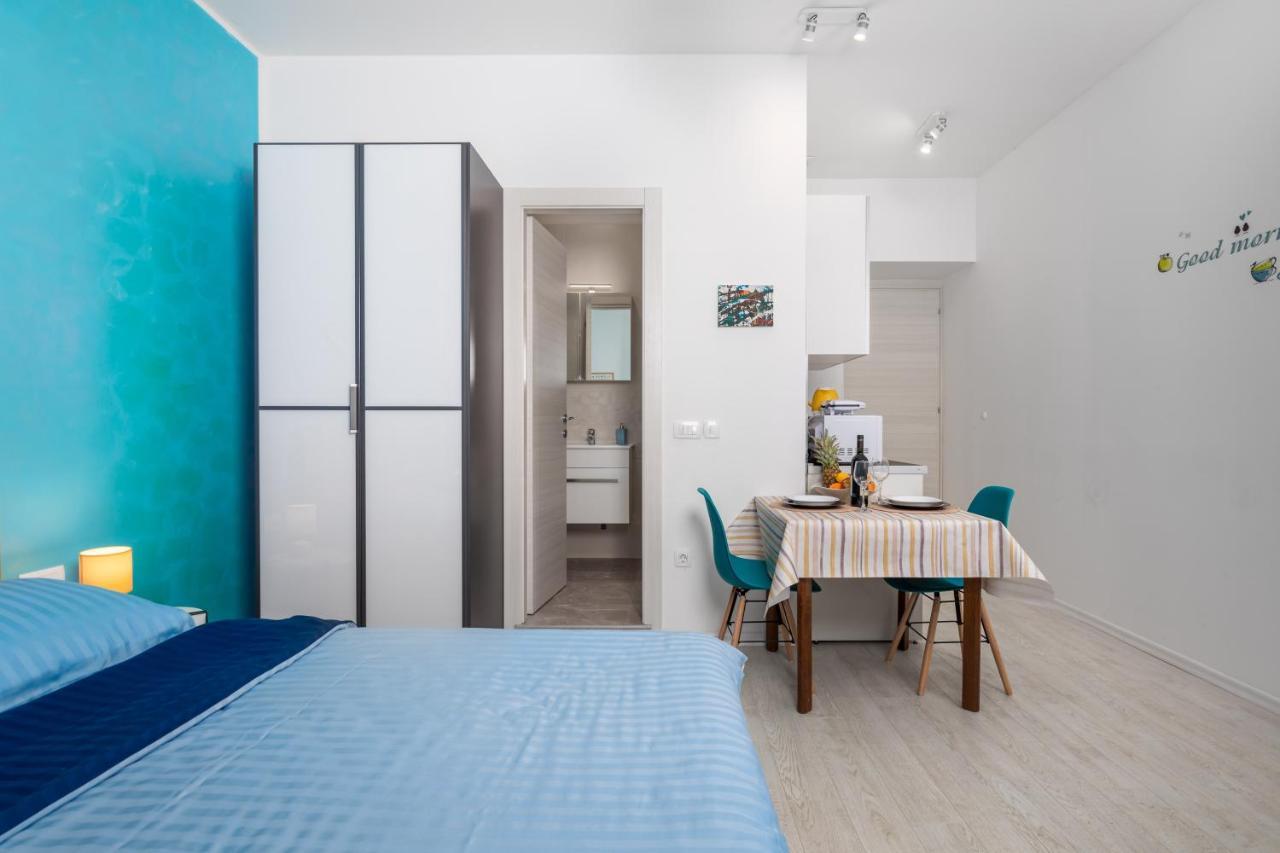 Studio Apartments Fran'S ริเยกา ภายนอก รูปภาพ
