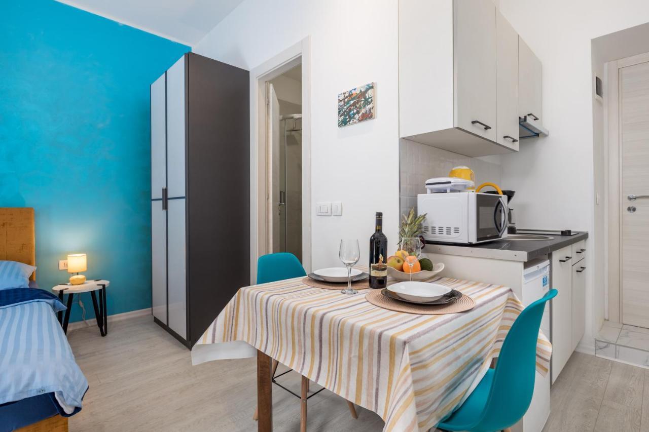 Studio Apartments Fran'S ริเยกา ภายนอก รูปภาพ