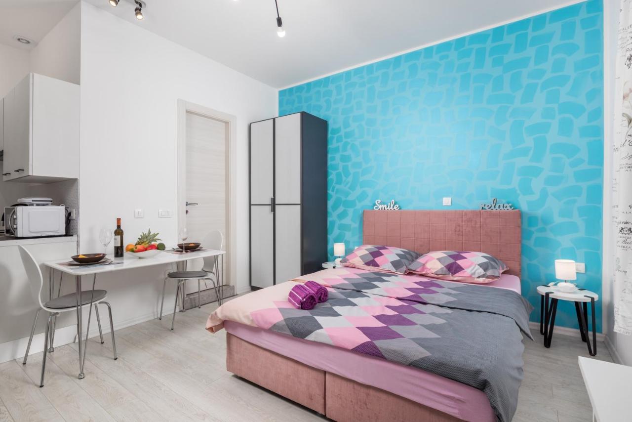 Studio Apartments Fran'S ริเยกา ภายนอก รูปภาพ