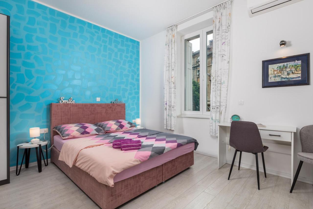 Studio Apartments Fran'S ริเยกา ภายนอก รูปภาพ