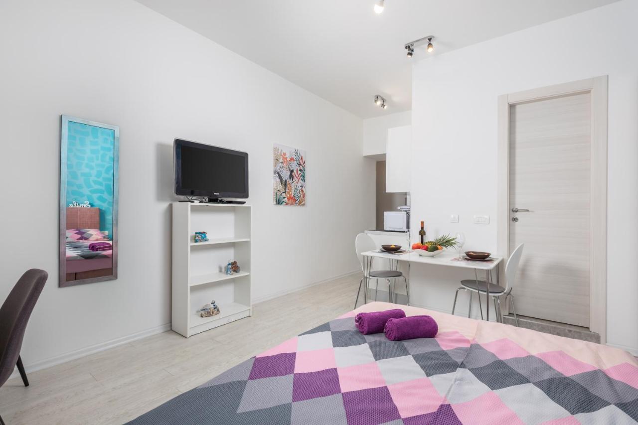 Studio Apartments Fran'S ริเยกา ภายนอก รูปภาพ